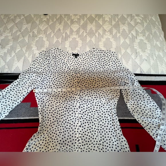 Talbots Fitted cream white & navy blouse - Picture 7 of 9